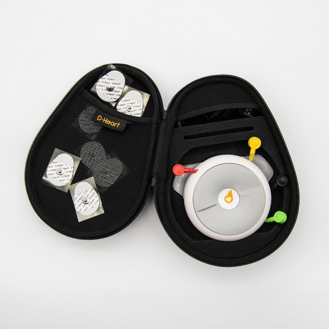 ECG A RIPOSO 12 DERIVAZIONI